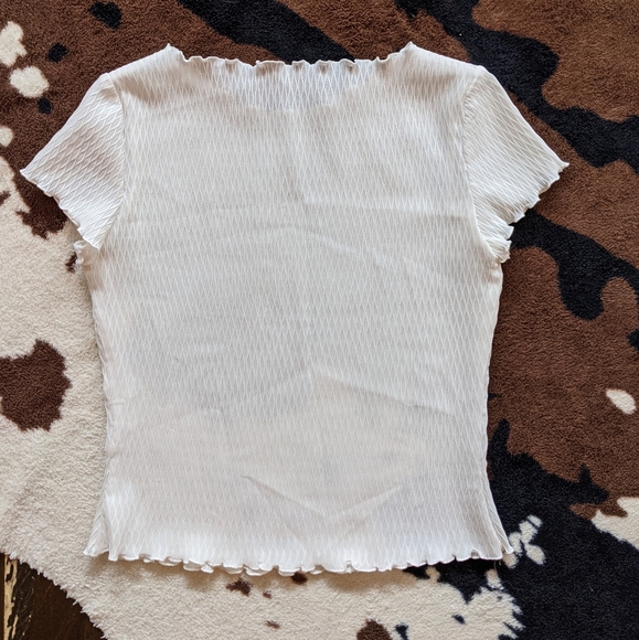 WHITE RUFFLE - Picture 4 of 4